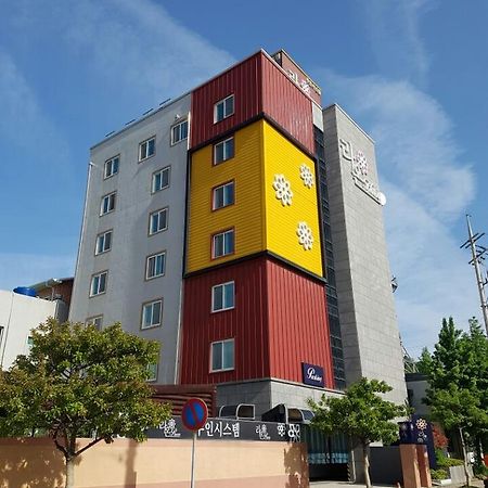 Raon Hotel Gwangyang  Εξωτερικό φωτογραφία