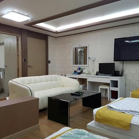 Raon Hotel Gwangyang  Εξωτερικό φωτογραφία