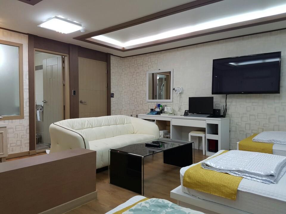 Raon Hotel Gwangyang  Εξωτερικό φωτογραφία